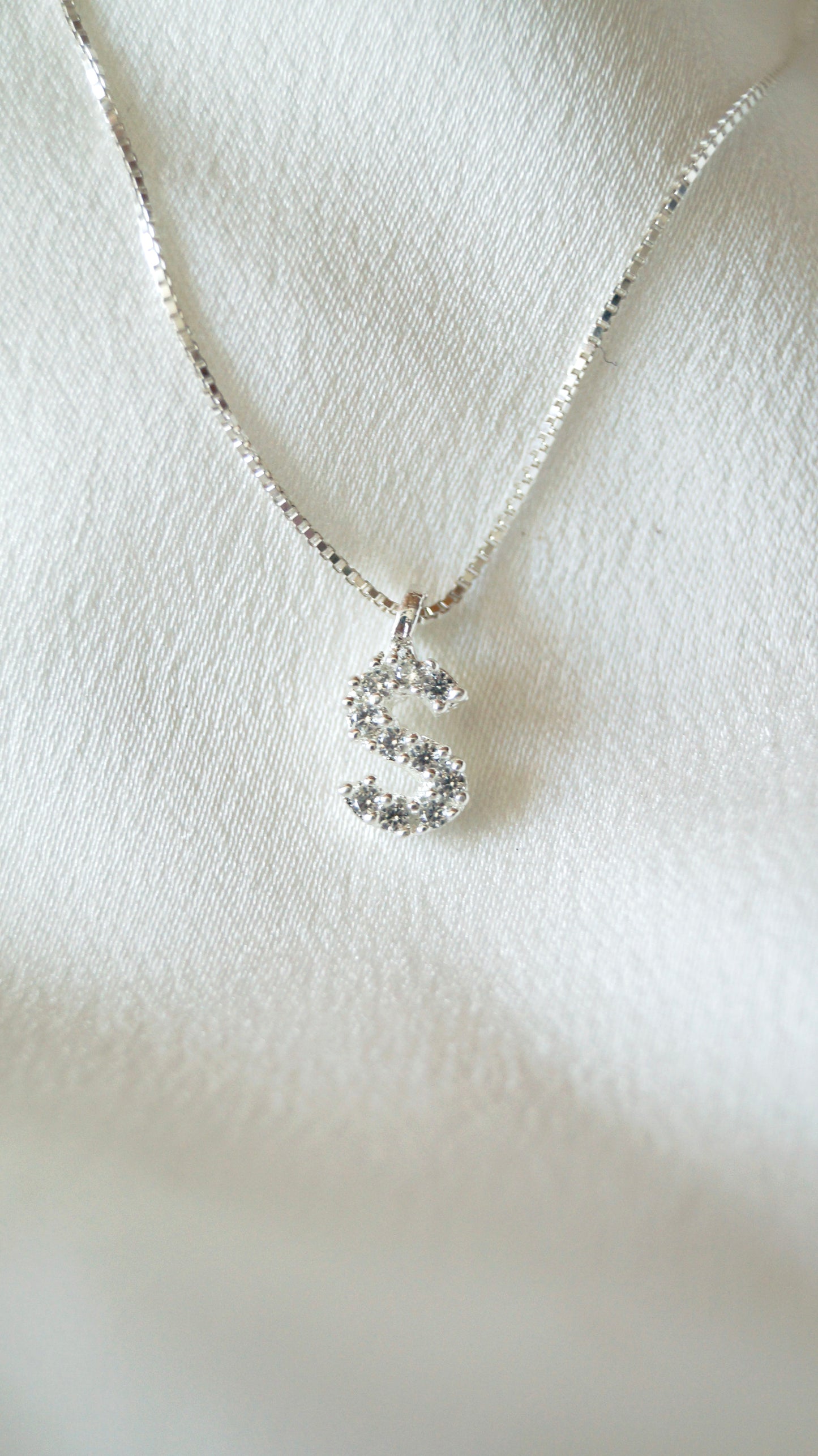 Collar Elia