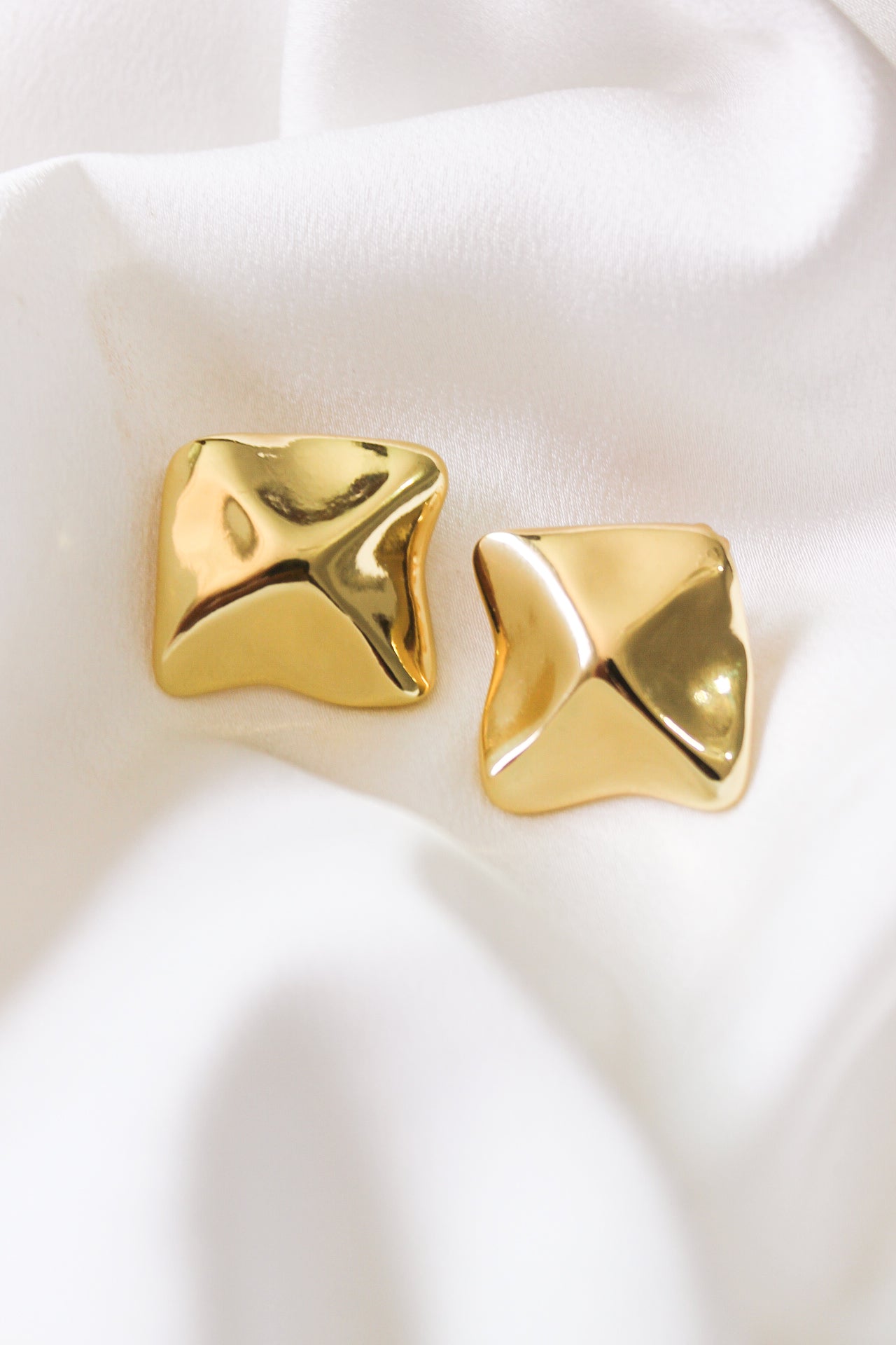 Aretes Rombo