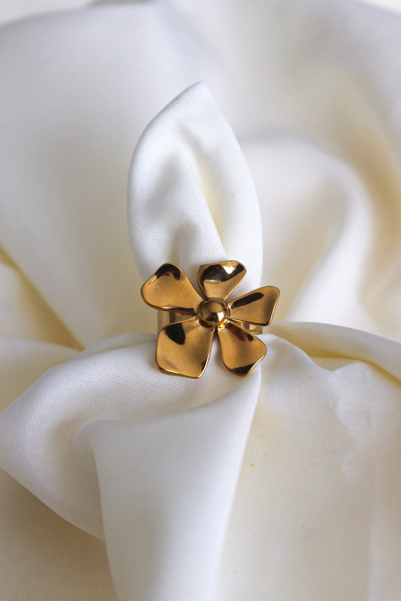 Anillo gerbera