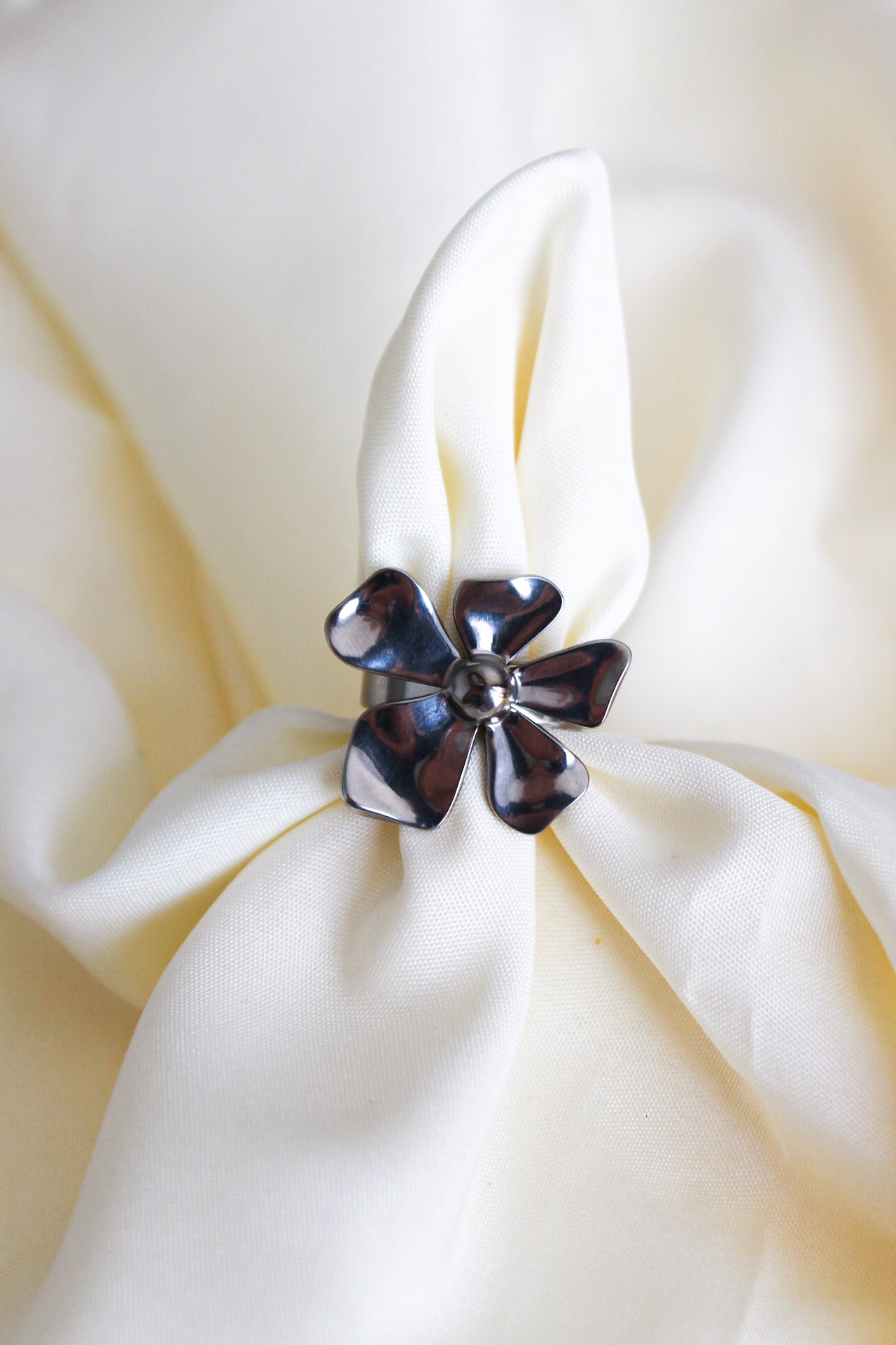 Anillo gerbera
