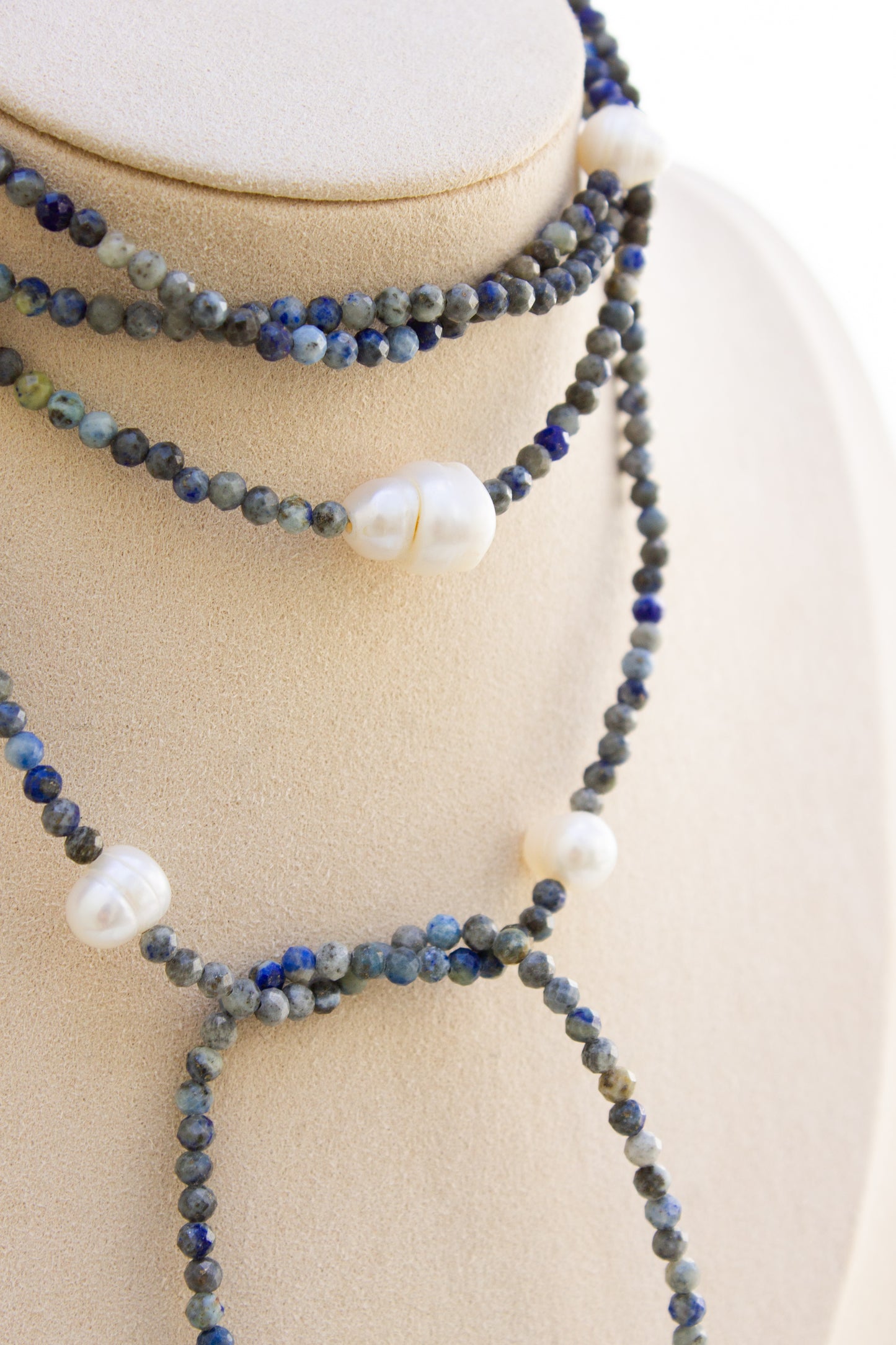 Collar oceáno con perlas