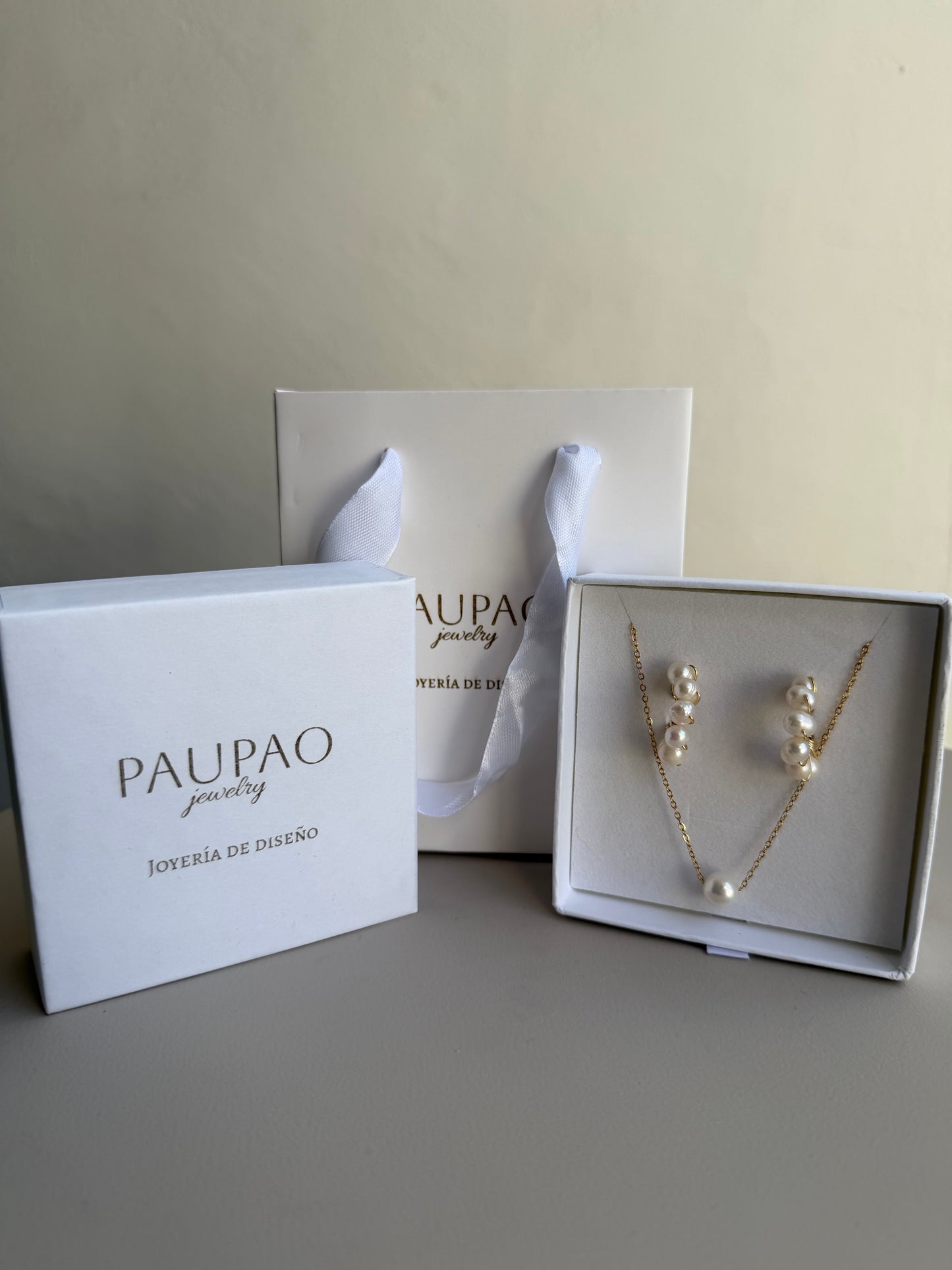 Set Paula