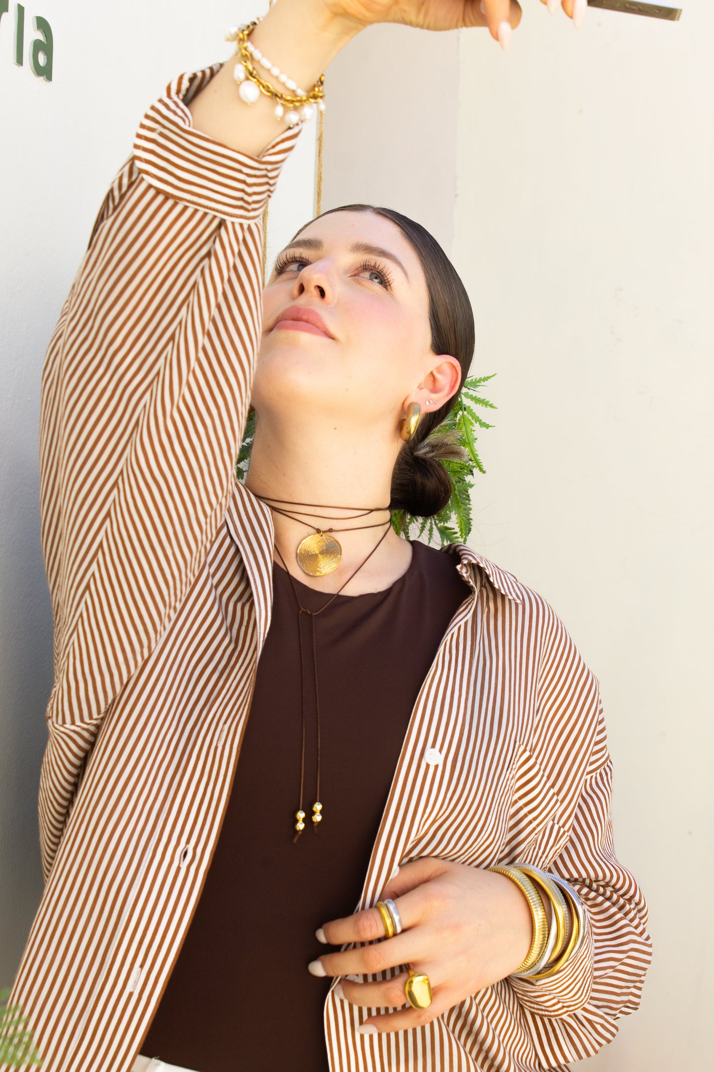 Collar infinito café