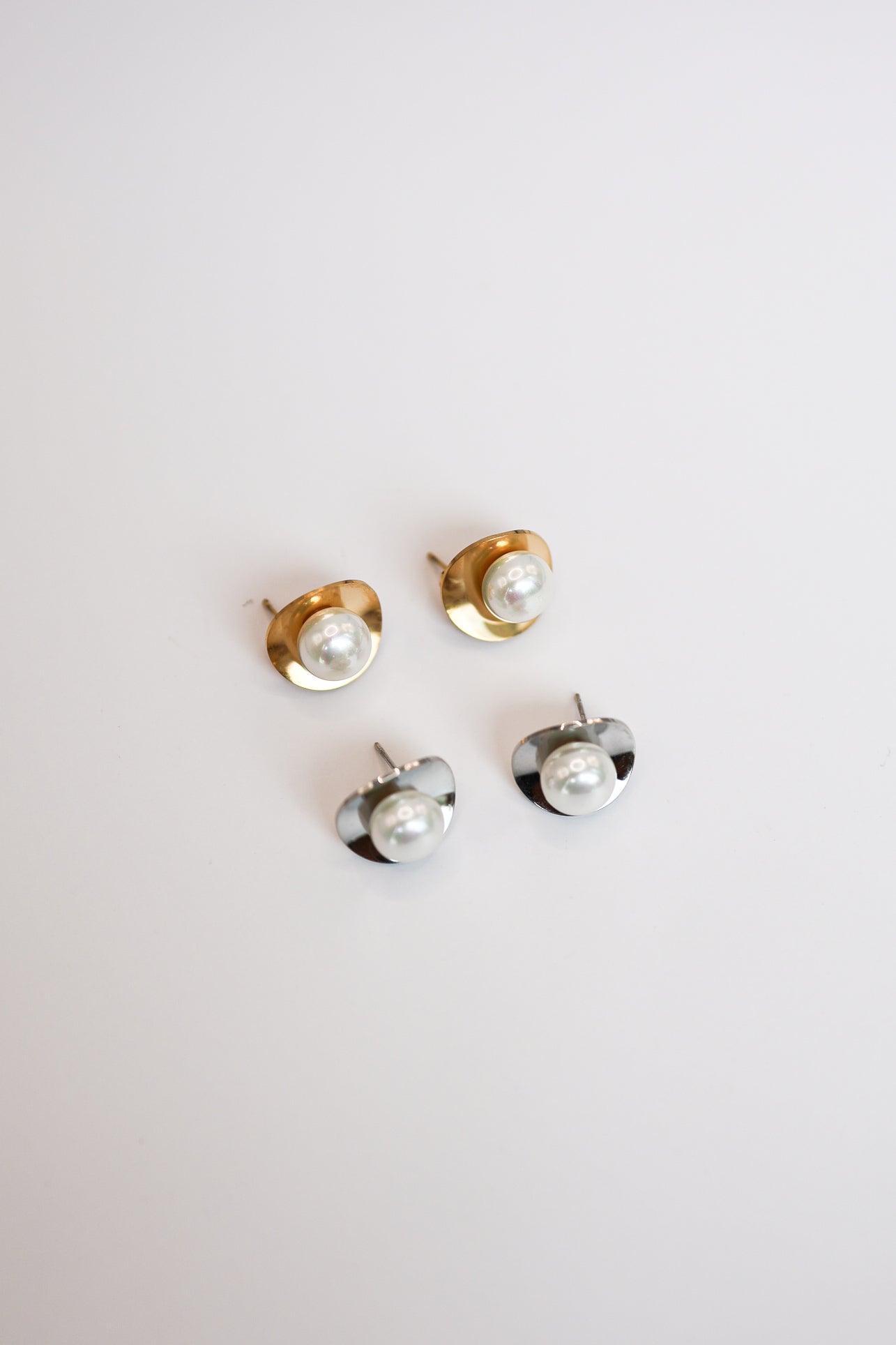 Aretes Suva