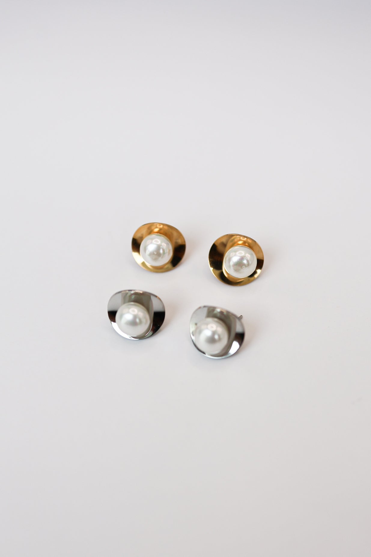 Aretes Suva